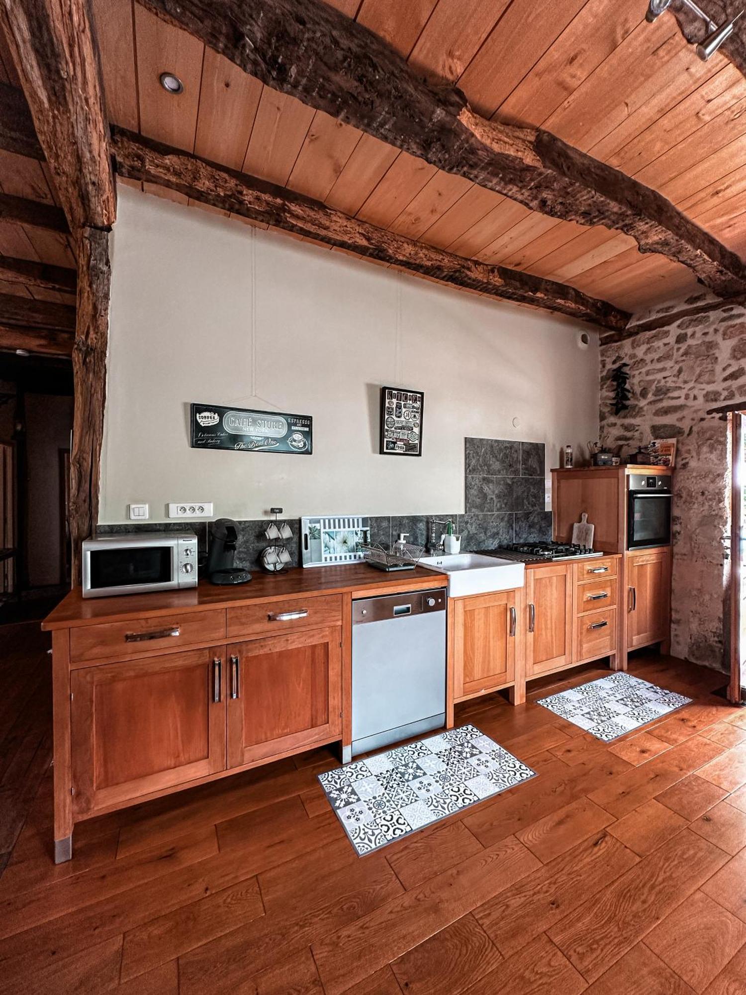 Gite Le Relais De La Diligence Saint-Lazare المظهر الخارجي الصورة